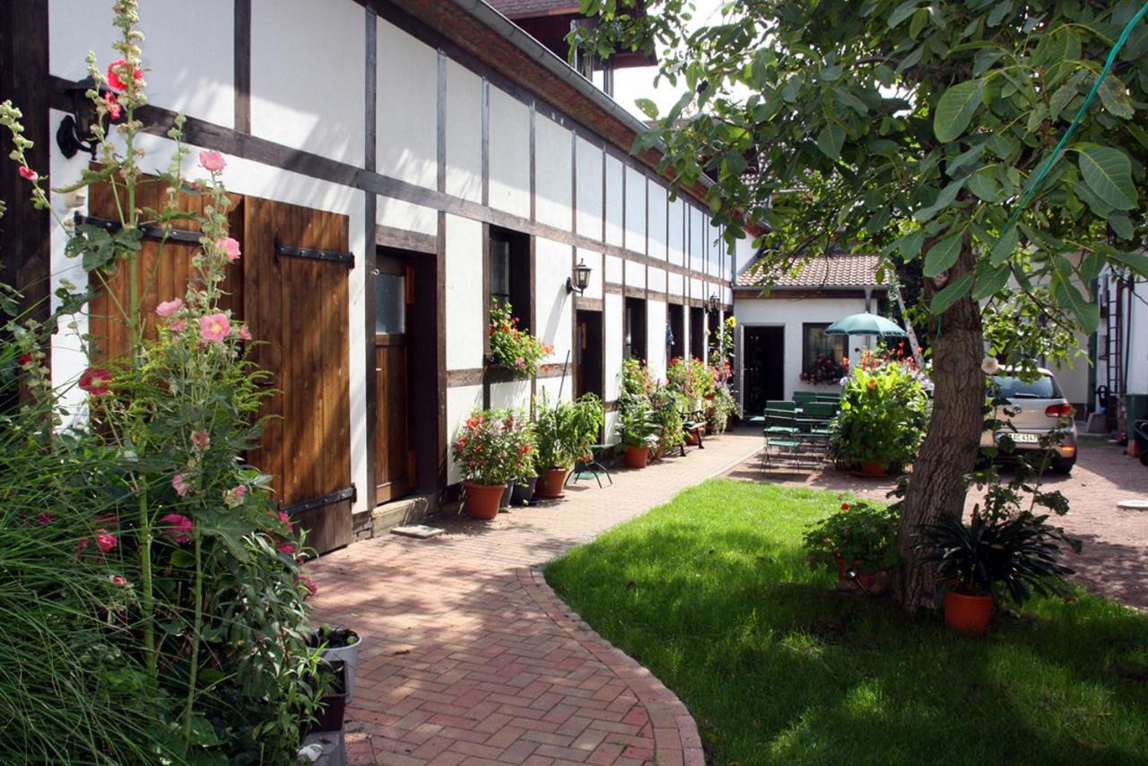 Pension Am Park Wörlitz Exterior foto